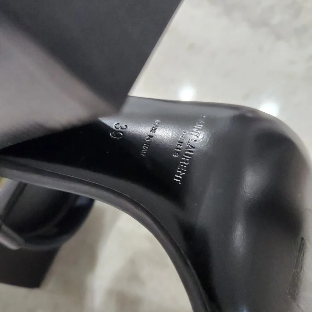 YSL Heels - Picture 5 of 5